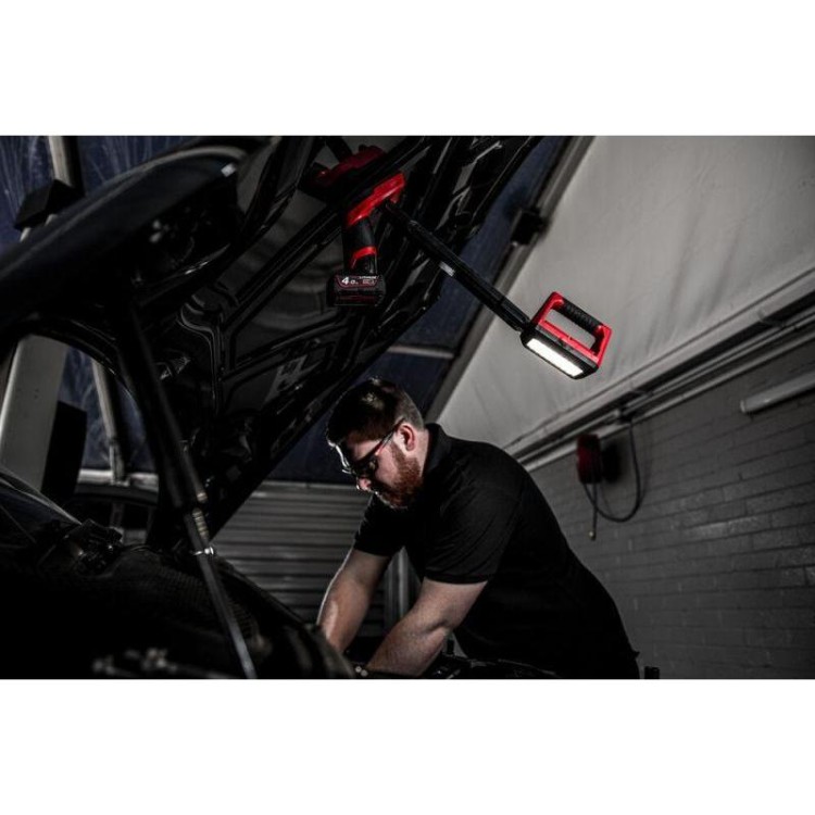 m12-ucl-0-lampa-trueview-do-oswietlenia-podwozia-1200-lm-12-v-bez-wyposazenia-4933478868 (1).jpg